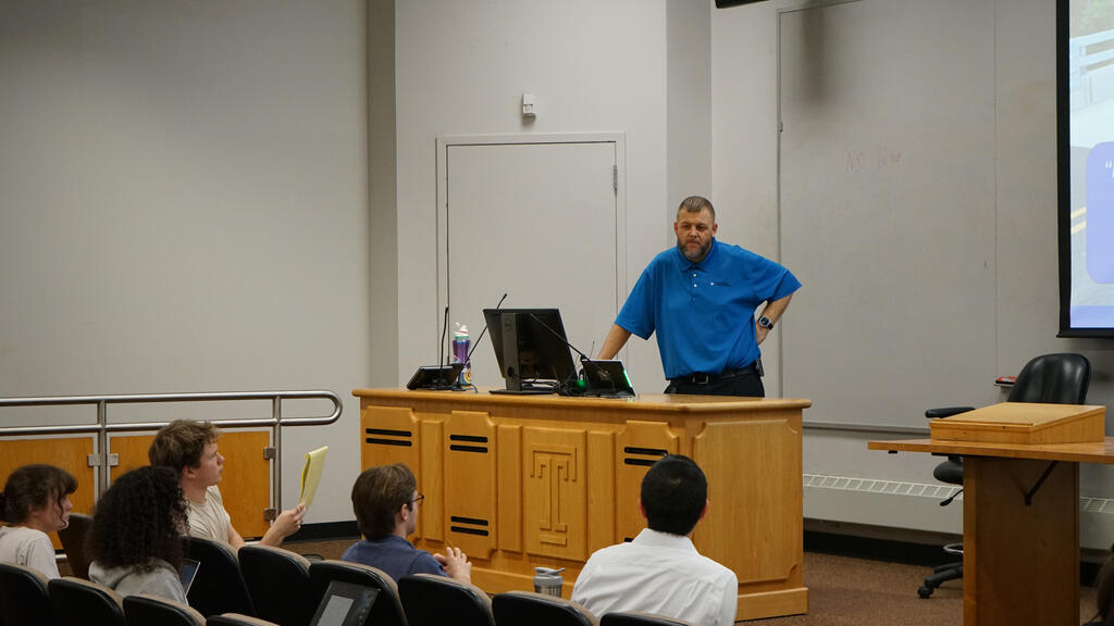 Allen Melley lectures on PennDOT's Digital Delivery Program